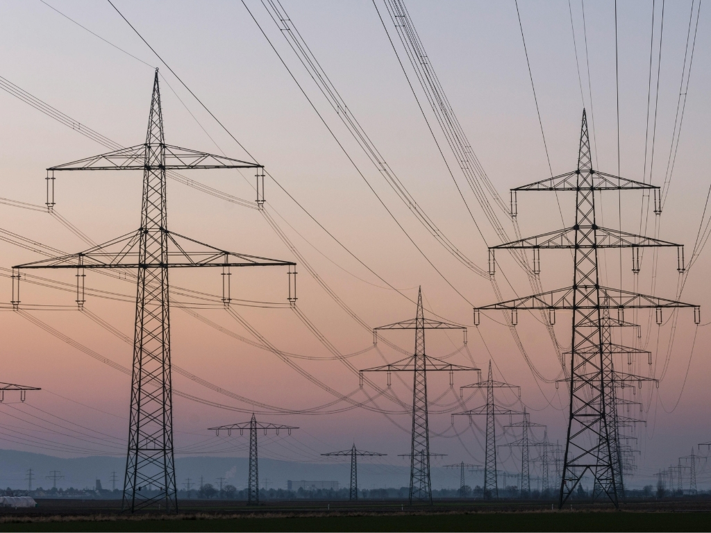 Power transmission lines